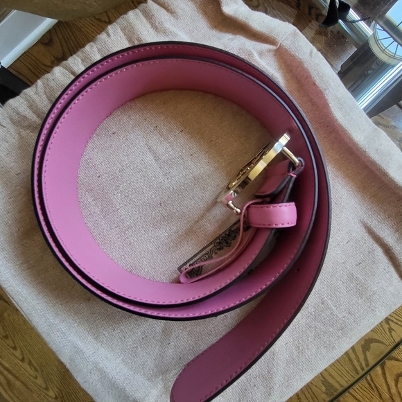 New Gucci Belt Leather Interlocking GG Buckle Gold Pink Belt..Authentic!! main image 6